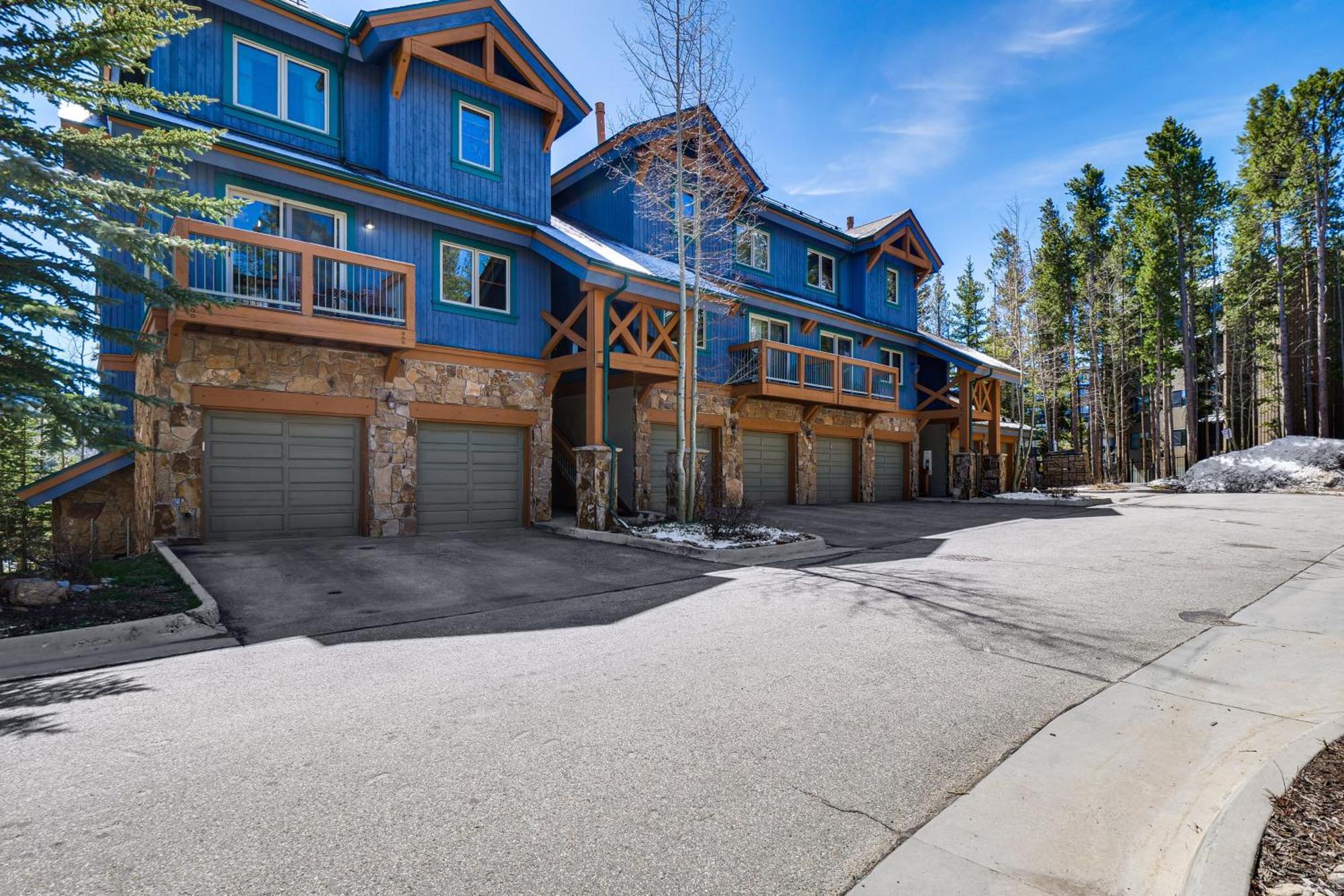 Breck Condo With Pool And Hot Tub Access Walk To Lift Брекенридж Экстерьер фото
