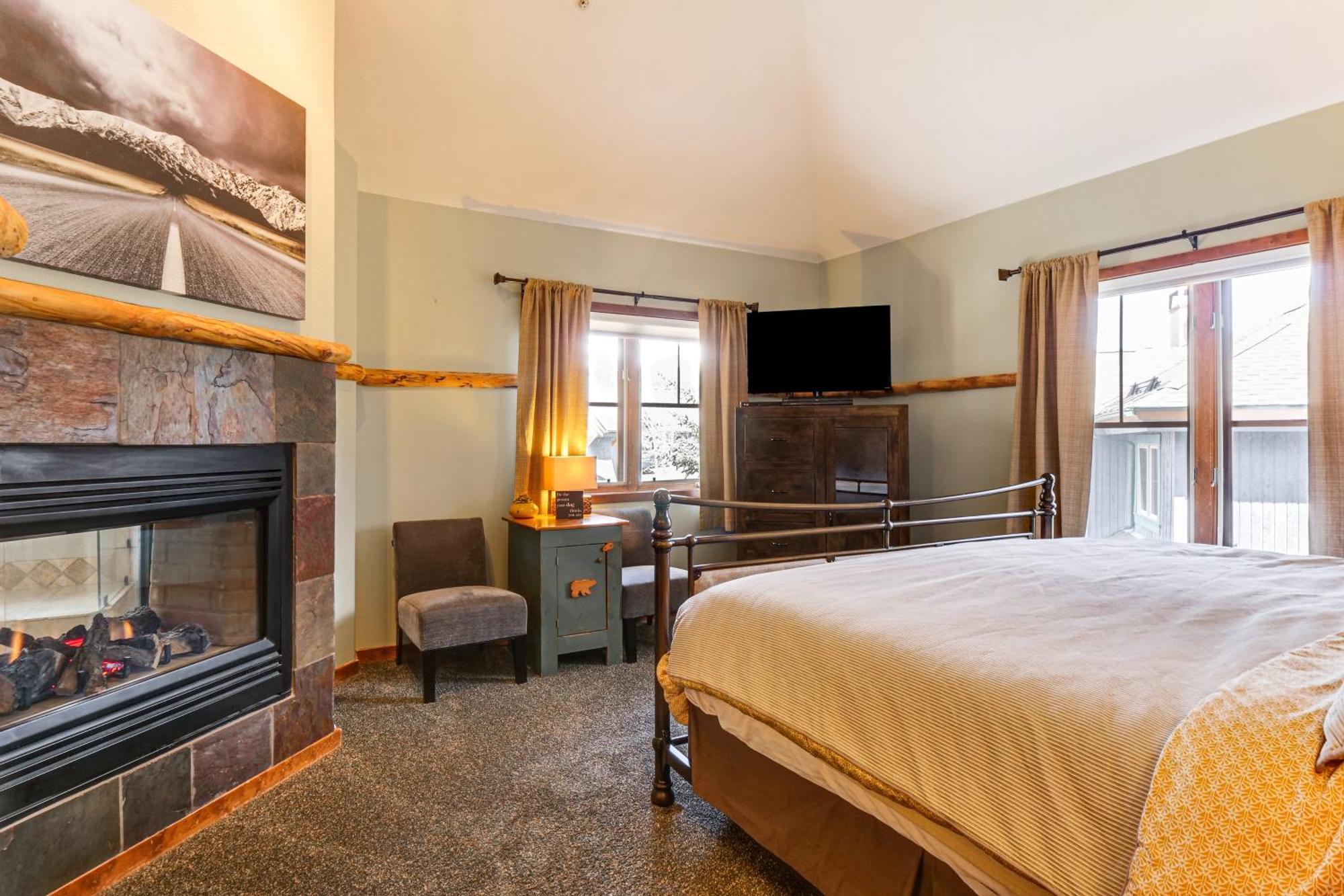 Breck Condo With Pool And Hot Tub Access Walk To Lift Брекенридж Экстерьер фото